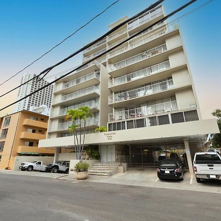Modern Waikiki Condo Perfect For Beach Getaway! Honolulu Bagian luar foto