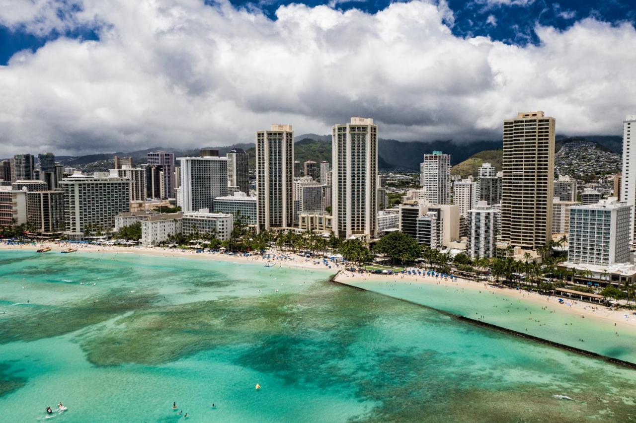 Modern Waikiki Condo Perfect For Beach Getaway! Honolulu Bagian luar foto